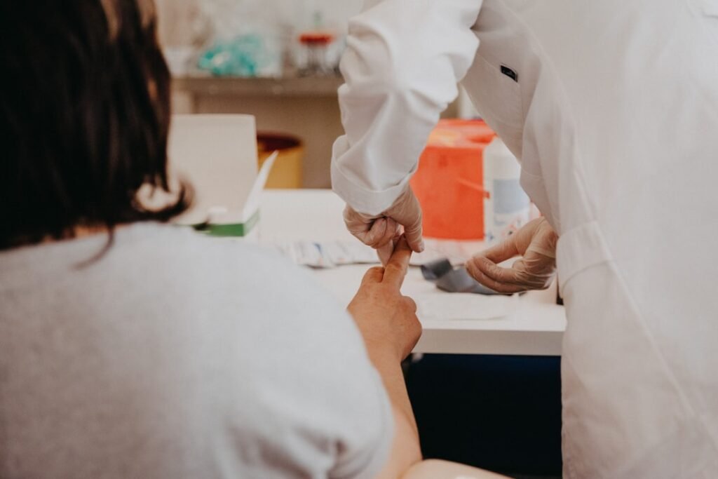 Stoicism 101: An Ancient Operating System for a Modern, Resilient Mind